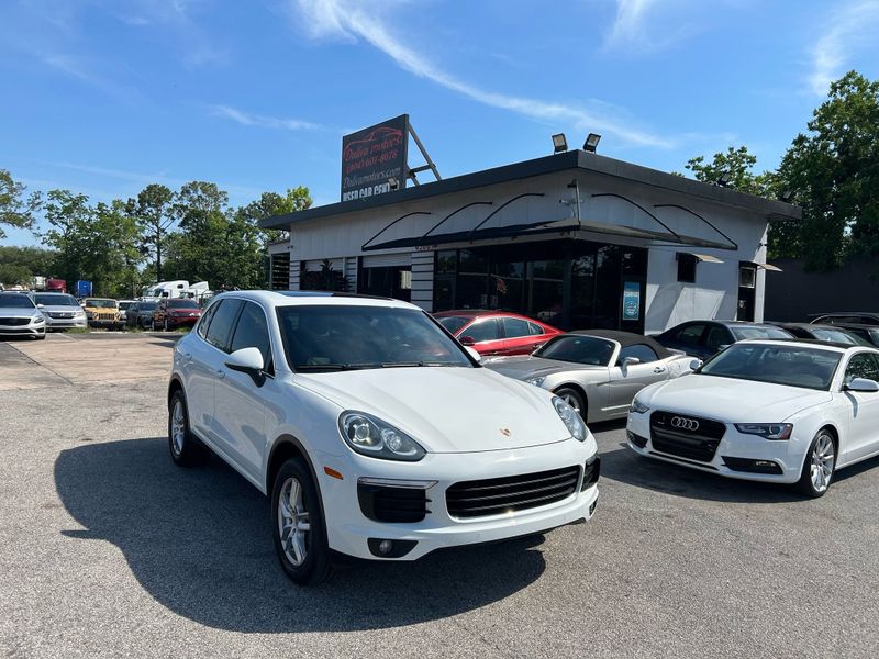 2016 Porsche Cayenne Base