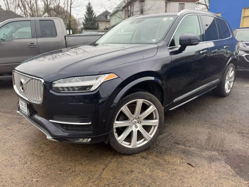 2017 Volvo XC90 T6 Inscription