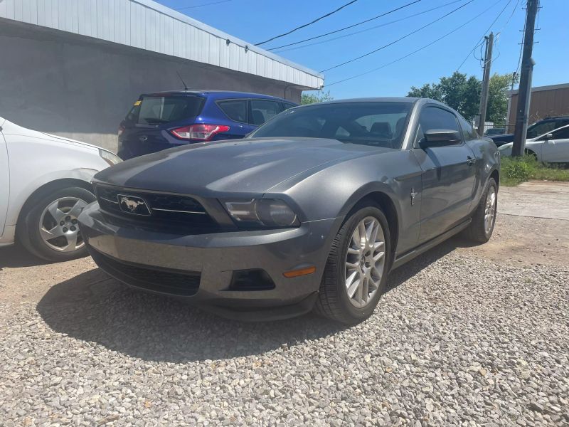 2012 Ford Mustang Premium