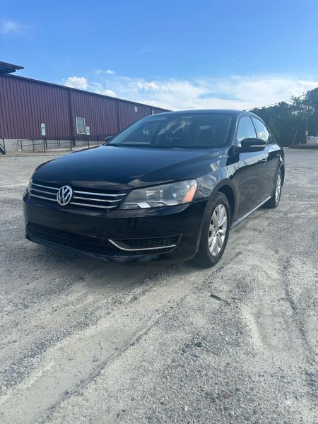 2014 Volkswagen Passat 1.8T Wolfsburg Edition
