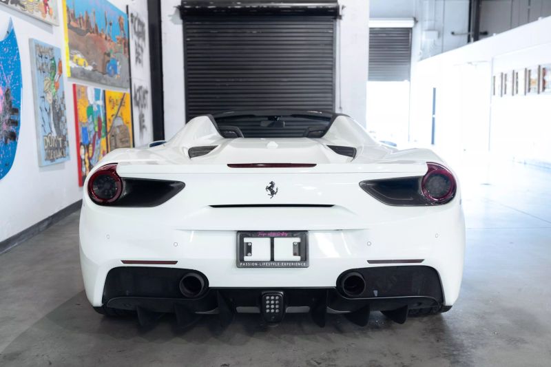https://imagesdl.dealercenter.net/800/600/202505-23be5ada4193402c85ff41219a399ce0.jpg
