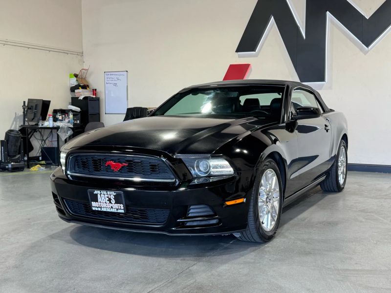 2013 Ford Mustang Premium