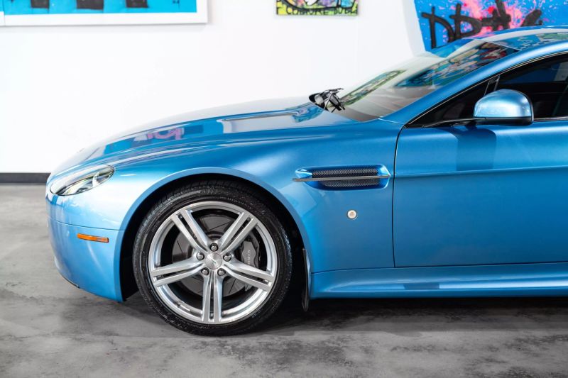 https://imagesdl.dealercenter.net/800/600/202505-24e5f5e3b43a444f8051ef5a661314e7.jpg