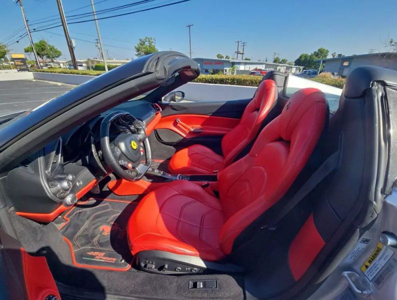 https://imagesdl.dealercenter.net/800/600/202505-2ad5f3d6fff14a8db6db42f9295f1694.jpg