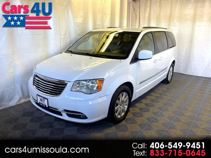 2016 Chrysler Town and Country Touring