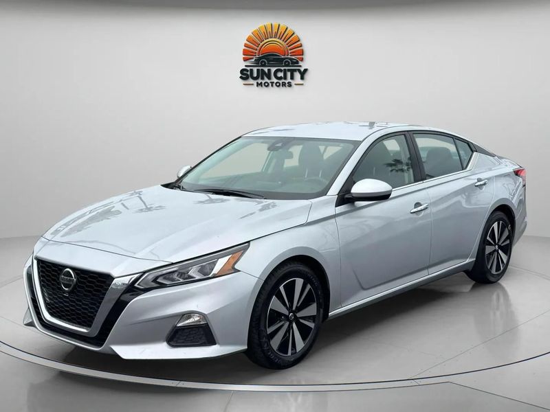 2022 Nissan Altima 2.5 SV