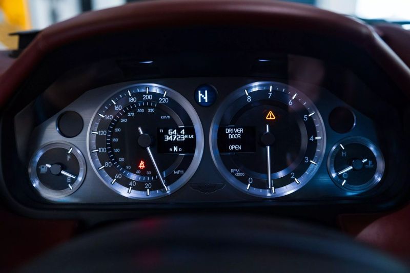 https://imagesdl.dealercenter.net/800/600/202505-416c4aa1a3bc431f862bd8c76abcbed5.jpg
