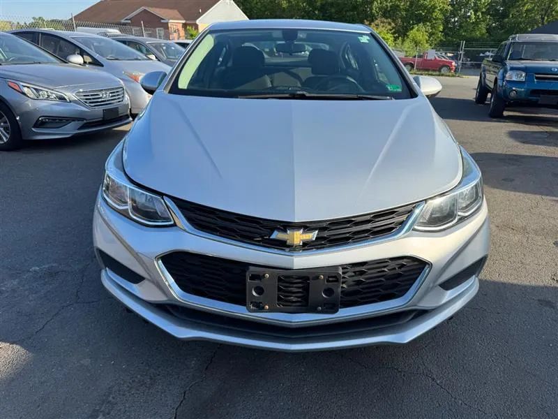 2018 Chevrolet Cruze LS Auto