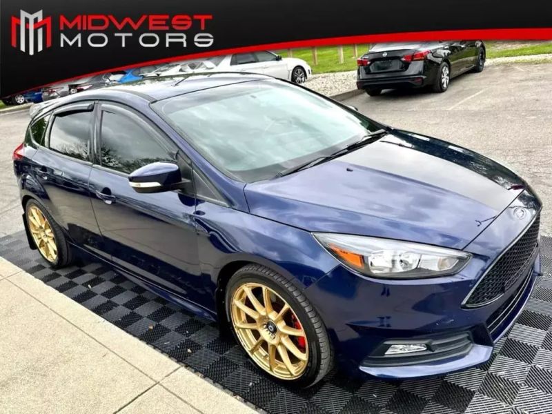 2017 Ford Focus ST