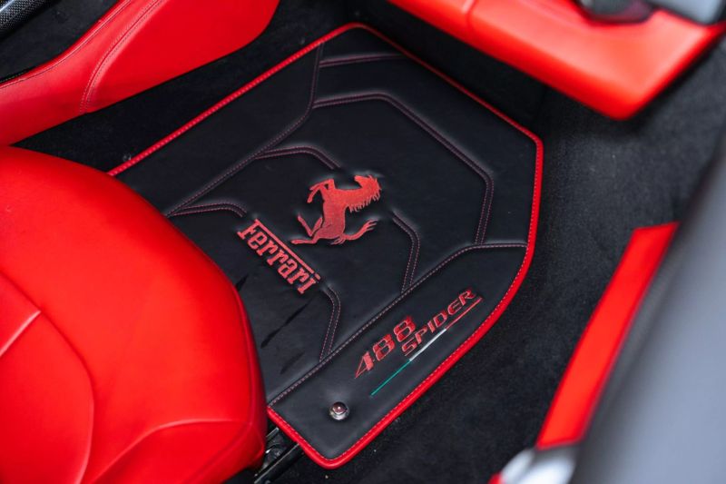 https://imagesdl.dealercenter.net/800/600/202505-4de6fec99d4847b5a5a31f6b9910cfe2.jpg