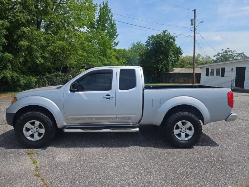 2013 Nissan Frontier S