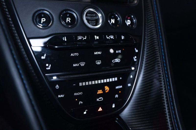 https://imagesdl.dealercenter.net/800/600/202505-5630a94e7a5340848f95e7b65bc15438.jpg