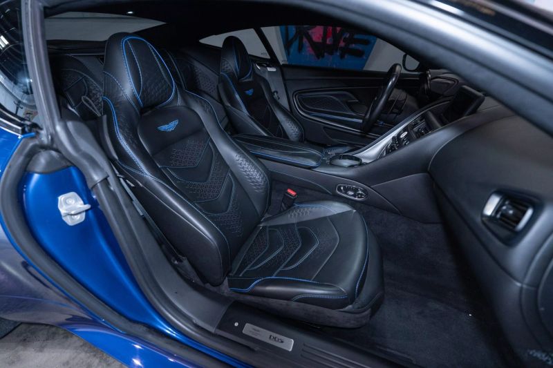 https://imagesdl.dealercenter.net/800/600/202505-576dd10cfe4549aea2865a332b78961d.jpg