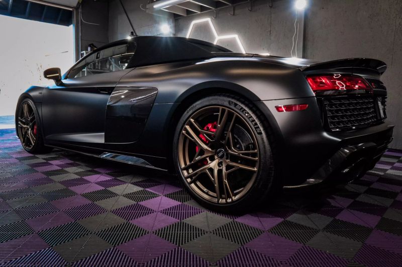 https://imagesdl.dealercenter.net/800/600/202505-58c42522848f402c97c87c75f4832042.jpg