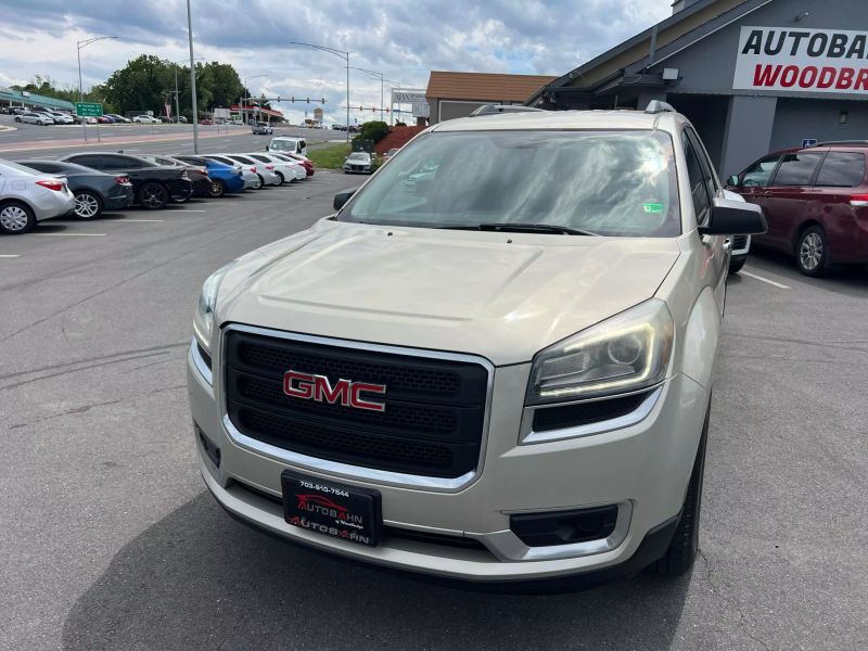 2015 GMC Acadia SLE-2