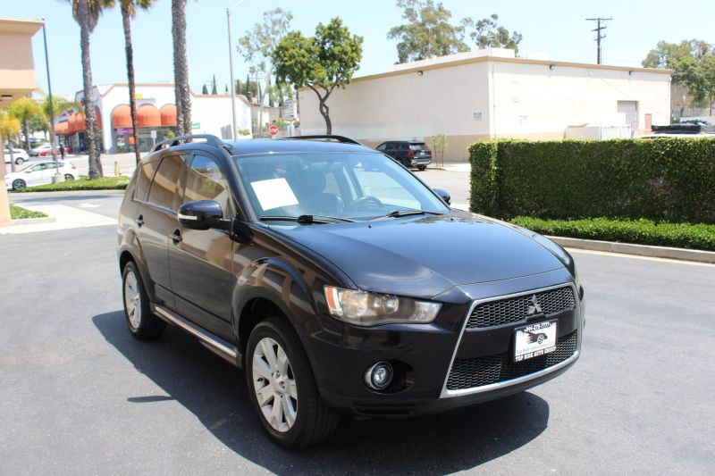 2010 Mitsubishi Outlander SE
