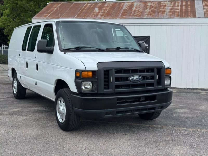 2013 Ford E-Series E-150