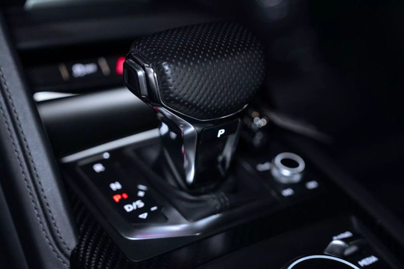https://imagesdl.dealercenter.net/800/600/202505-6c837f05d40c46deb3301485a85be633.jpg