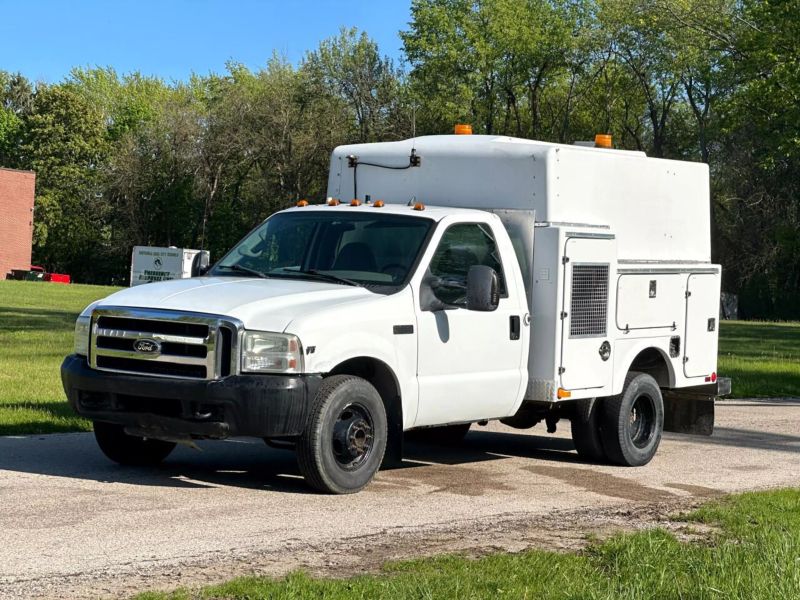 2000 Ford F-350 Base