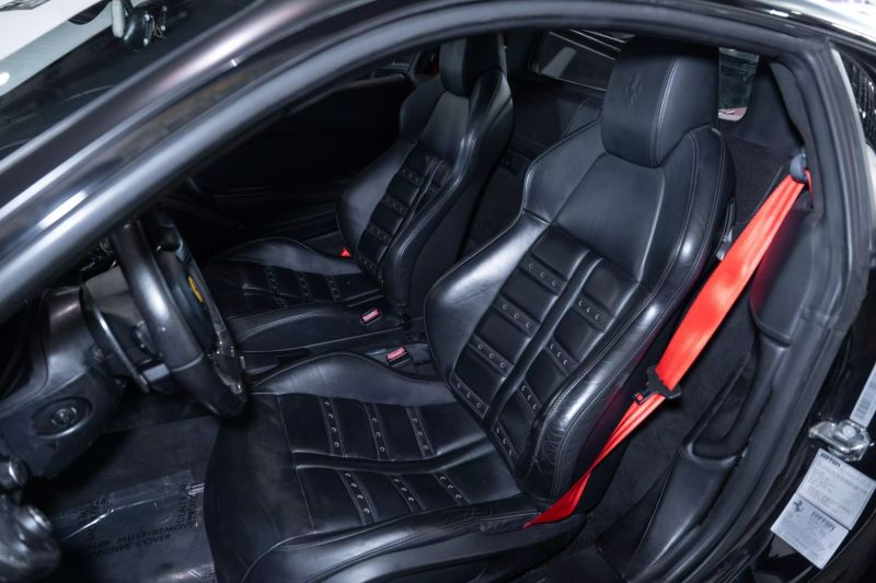 https://imagesdl.dealercenter.net/800/600/202505-7146e33114544b6bbe70356a9c1ce3d7.jpg