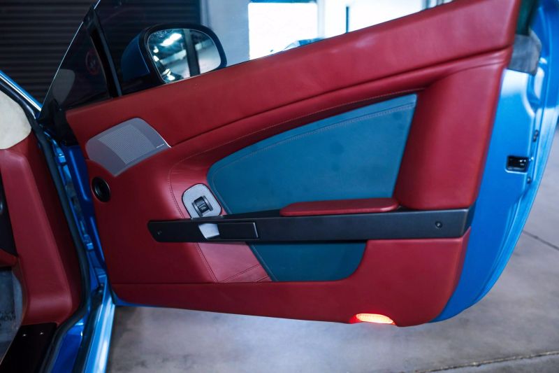 https://imagesdl.dealercenter.net/800/600/202505-71be13162f5c4107830e535e08811b55.jpg