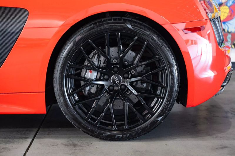 https://imagesdl.dealercenter.net/800/600/202505-7a06b0608ae147018281bae06667a08e.jpg
