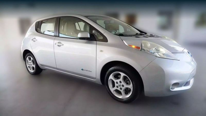 2012 Nissan LEAF SL