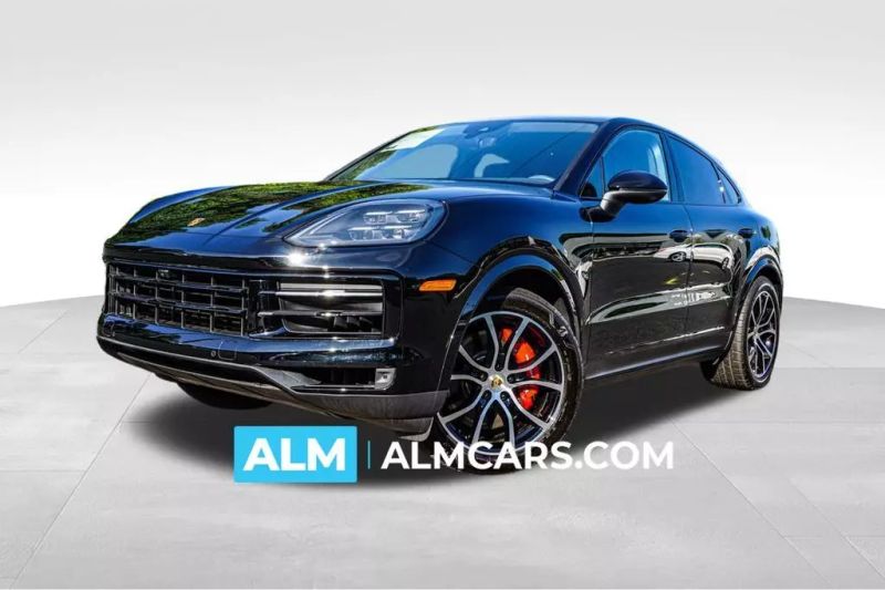 2024 Porsche Cayenne S Coupe
