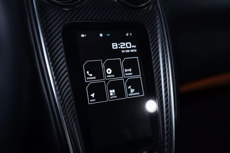 https://imagesdl.dealercenter.net/800/600/202505-8c25d5c03d2245f387647d1de8ce4a2d.jpg