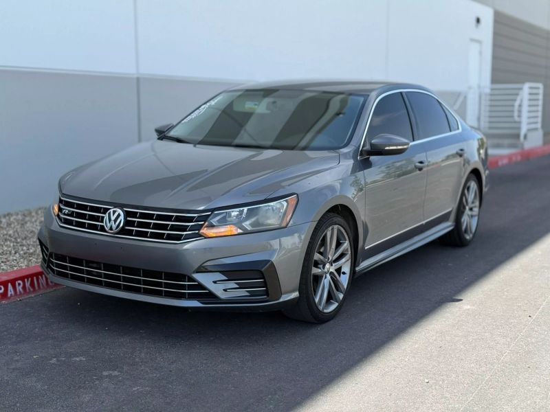 2016 Volkswagen Passat 1.8T R-Line