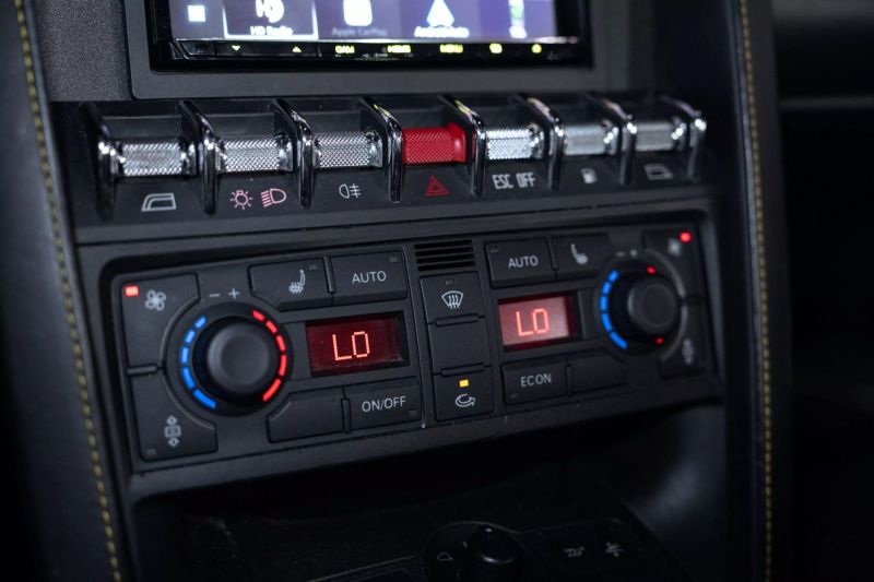 https://imagesdl.dealercenter.net/800/600/202505-9c8f18ff9ca844a5854edc0943210e00.jpg