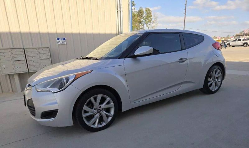 2016 Hyundai Veloster Base