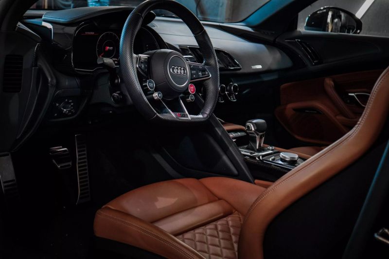 https://imagesdl.dealercenter.net/800/600/202505-ae3fface5cf34e8fa016f04789383f2c.jpg