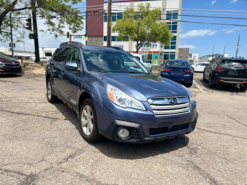 2013 Subaru Outback 2.5i Premium