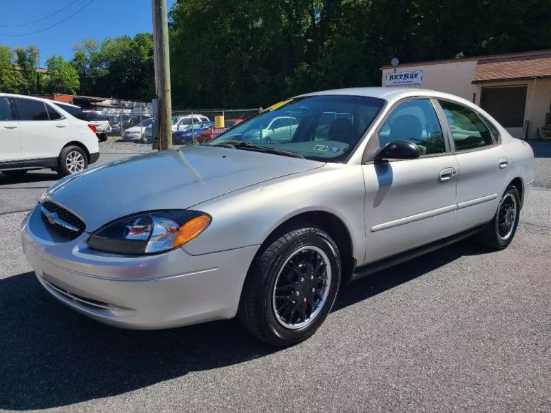 2001 Ford Taurus LX