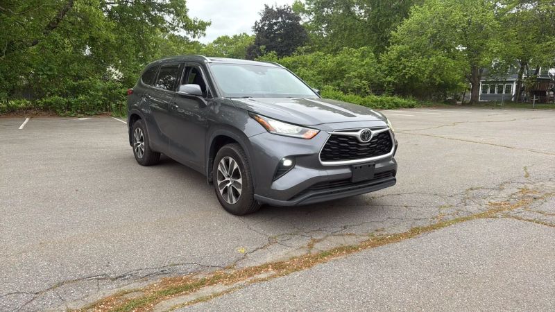 2020 Toyota Highlander XLE