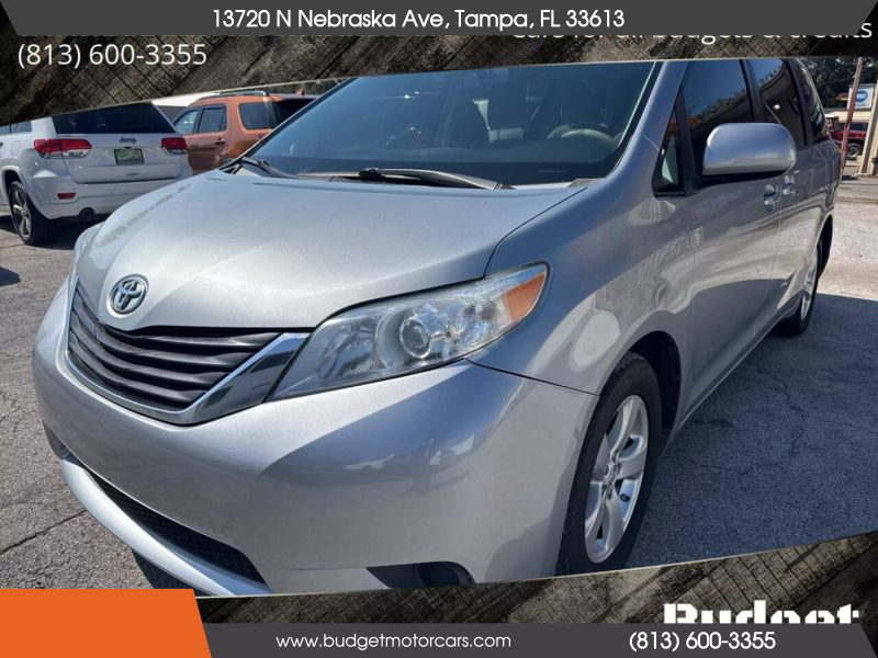 2014 Toyota Sienna LE