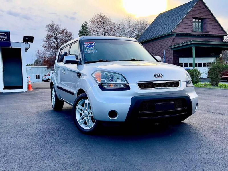 2011 Kia Soul +