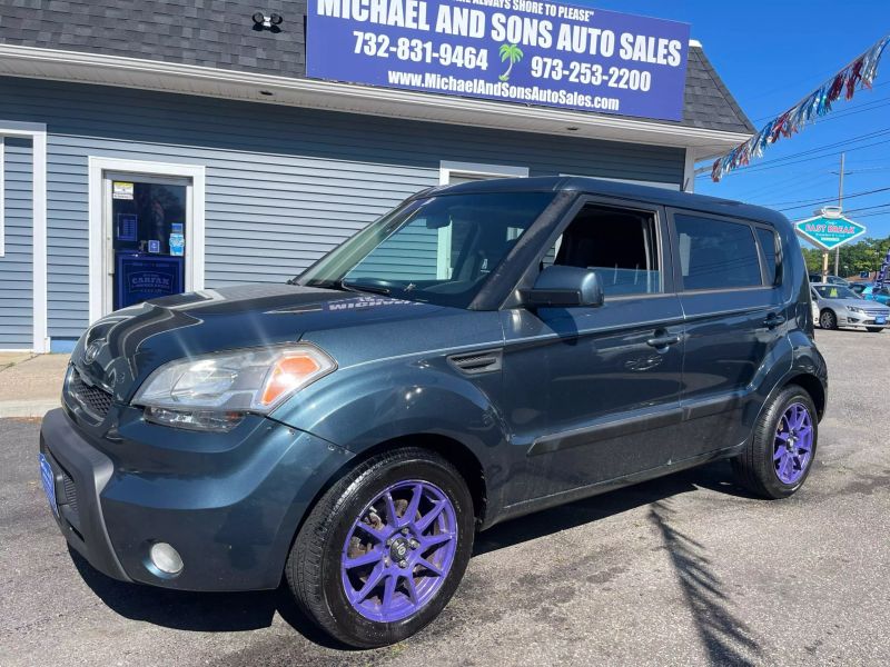 2011 Kia Soul +