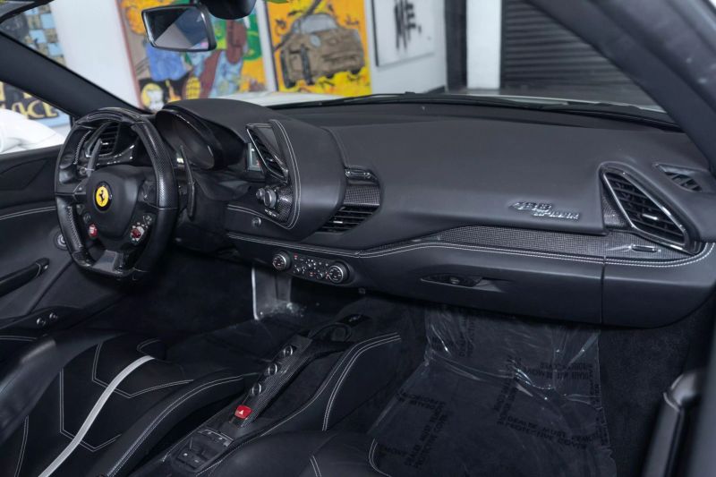 https://imagesdl.dealercenter.net/800/600/202505-cf1e5e600be4448d8c259e3980c9e7e5.jpg