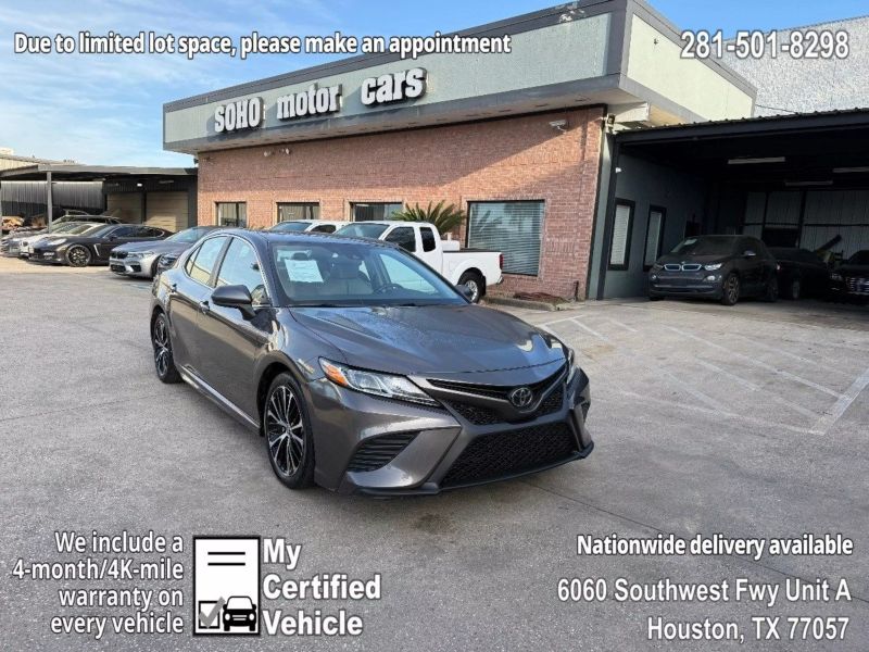 2020 Toyota Camry SE