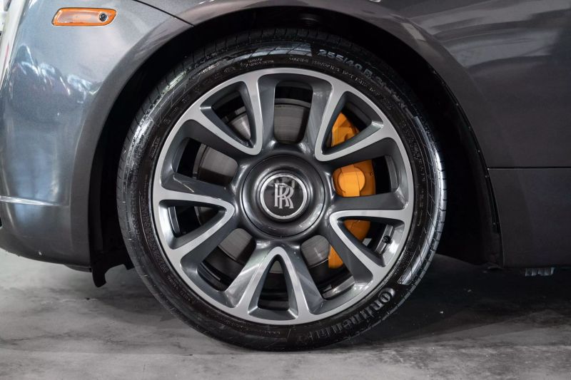 https://imagesdl.dealercenter.net/800/600/202505-d336ca3f2431440986f3bbf382c846a2.jpg