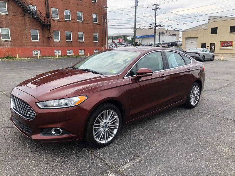 2015 Ford Fusion SE