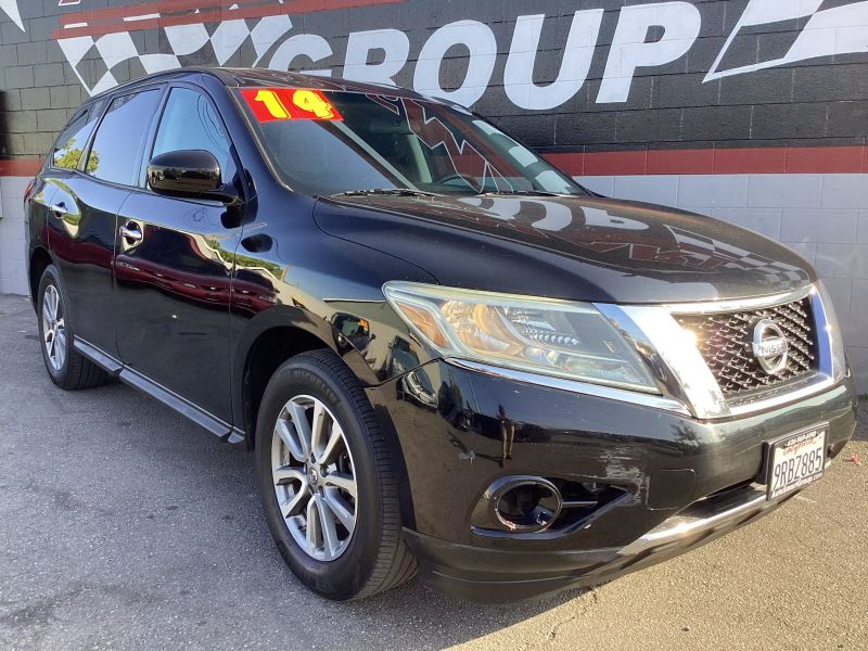 2014 Nissan Pathfinder S