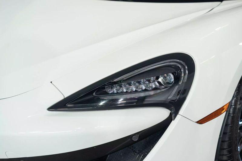 https://imagesdl.dealercenter.net/800/600/202505-e5a636ac0df74b88b923fbf378e3abbd.jpg
