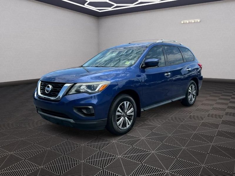 2017 Nissan Pathfinder S