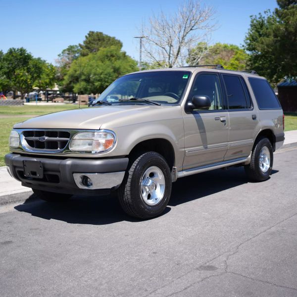 2001 Ford Explorer XLT