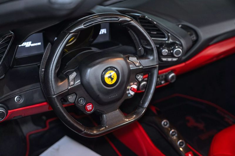 https://imagesdl.dealercenter.net/800/600/202505-fe0735298ebc4c6fa1d2d46e7c4ab8a9.jpg