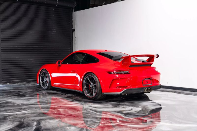 https://imagesdl.dealercenter.net/800/600/202506-0165c692f7964f9aaf4cc2e2f1def589.jpg