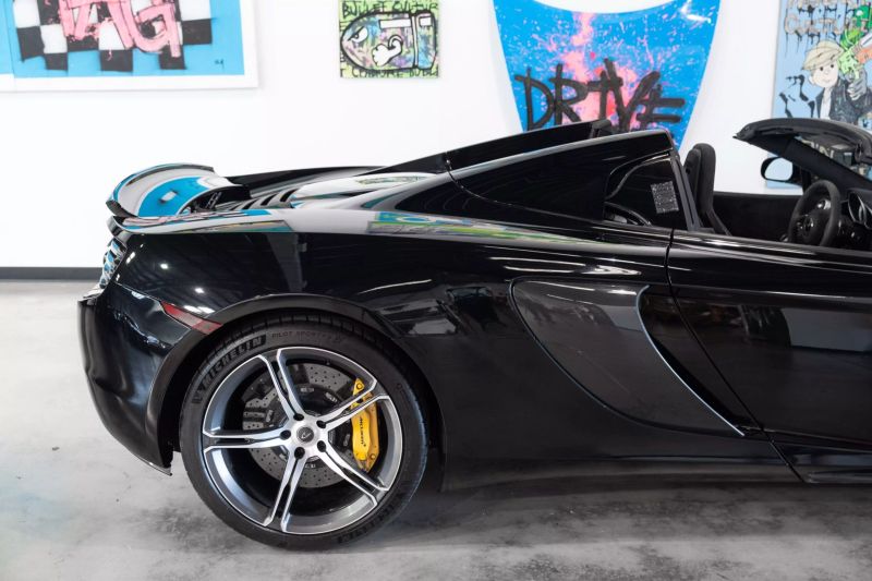 https://imagesdl.dealercenter.net/800/600/202506-08bae0bc39cf46f49ad3d926aa4c91f9.jpg